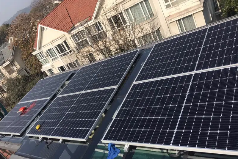 Photovoltaic System Photovoltaic System for a Sunroom
