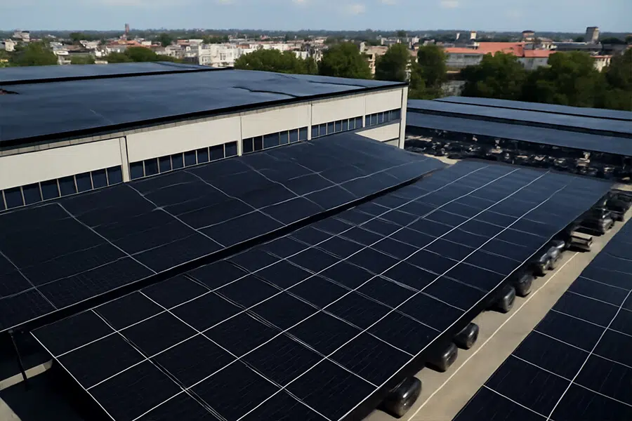 Solar Systems for Large Commercial Buildings 1.5 MW Solar Systems for Large Commercial Buildings